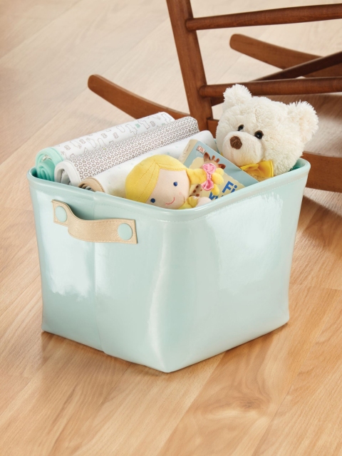 

INTERDESIGN Blue Solid Tote Basket