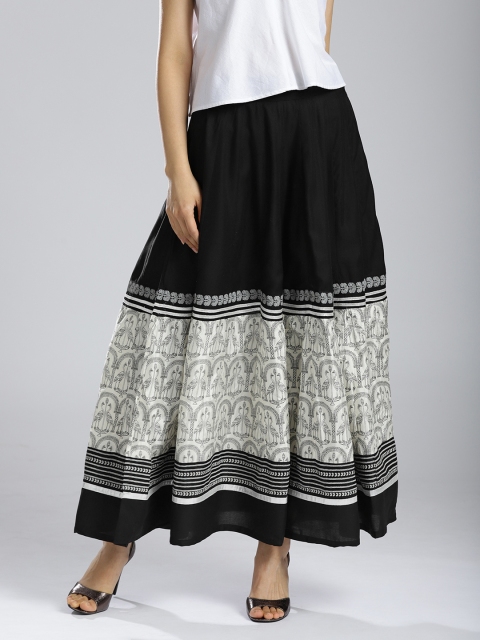 

W Black & Off-White Printed Flared Maxi Skirt