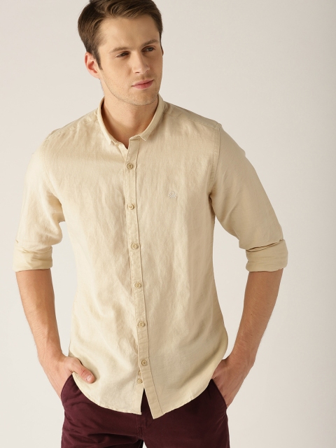 

United Colors of Benetton Men Beige Slim Fit Solid Casual Shirt
