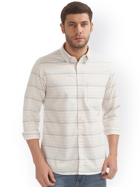 

IZOD Men White Slim Fit Striped Casual Shirt