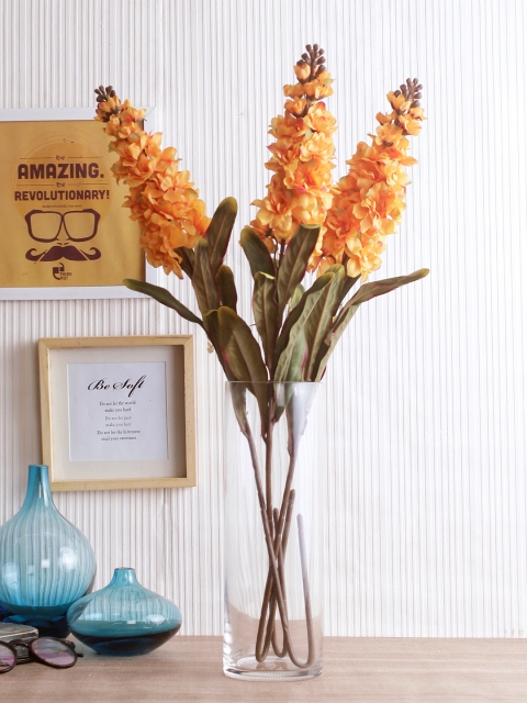 

Fourwalls Set of 3 Yellow & Green Artificial Stalk Flower Sticks