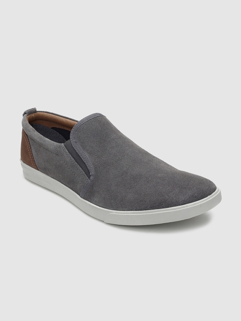 

Blackberrys Men Grey Suede Slip-On Sneakers