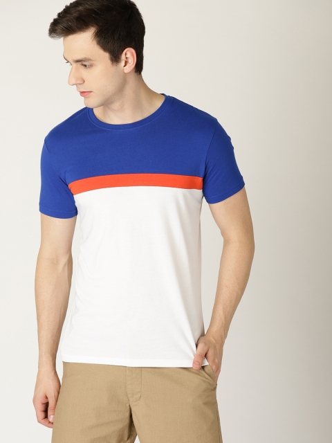 

United Colors of Benetton Men Blue & White Colourblocked Round Neck T-shirt