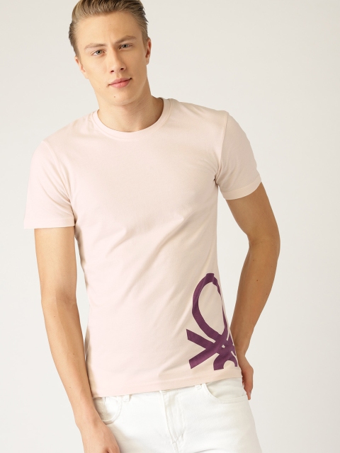 

United Colors of Benetton Men Peach-Coloured Solid Round Neck T-shirt