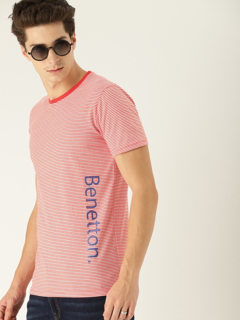 

United Colors of Benetton Men White Striped Round Neck T-shirt