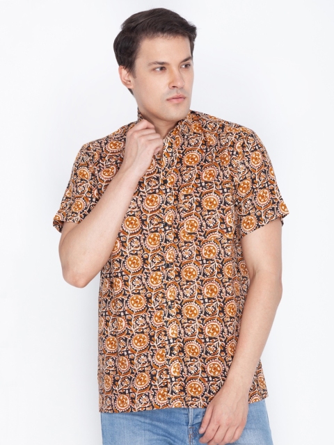 

VASTRAMAY Men Brown & Orange Regular Fit Printed Casual Shirt