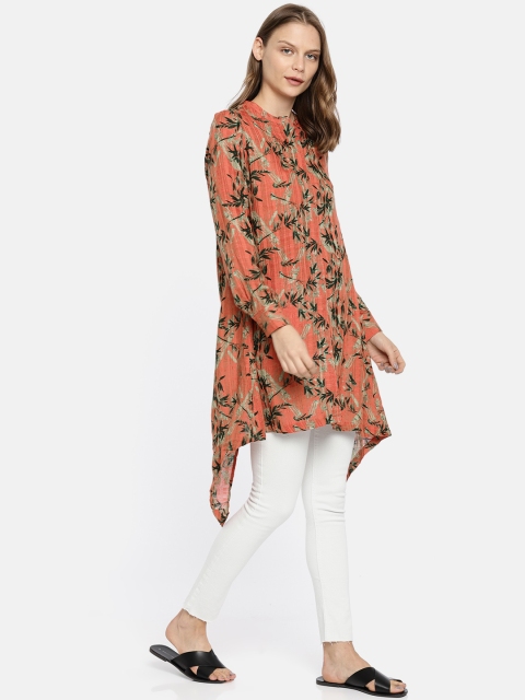 

Vero Moda Women Orange Regular Fit Printed Casual Shirt