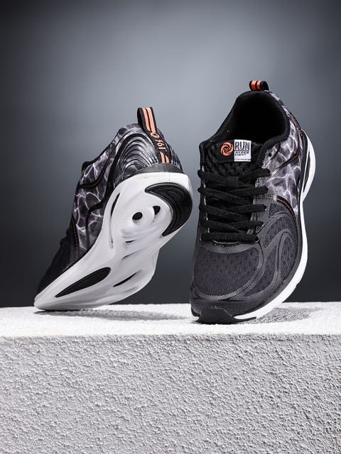 

361 Degree Women Black Printed Lightweight Running Shoes