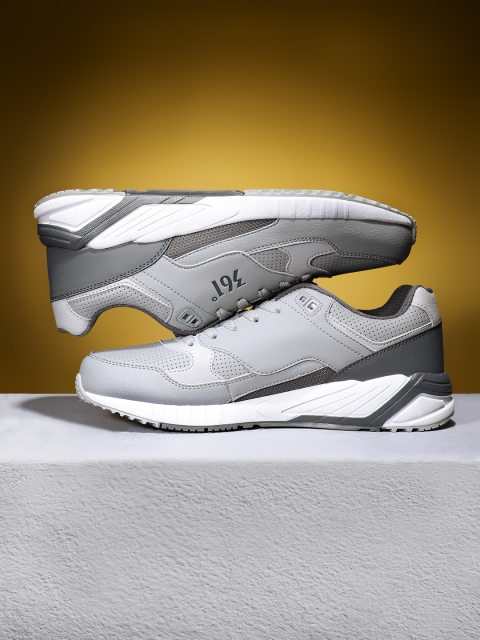 

361 Degree Men Grey Running Shoes