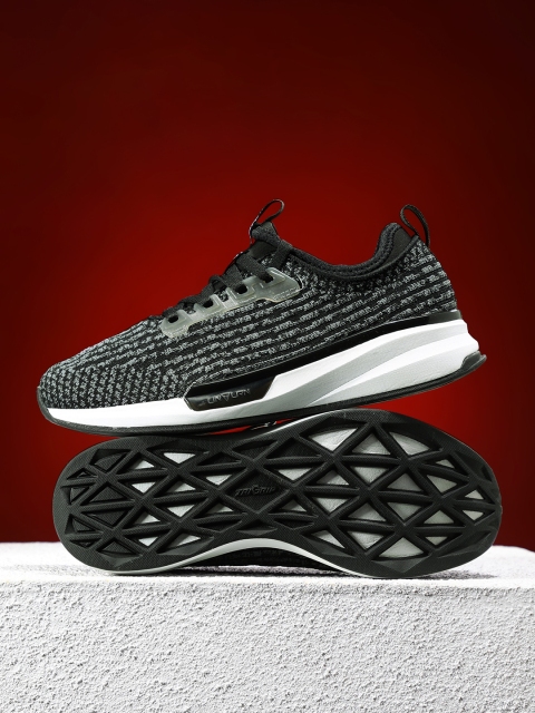 

361 Degree Women Black Performance Running Shoes