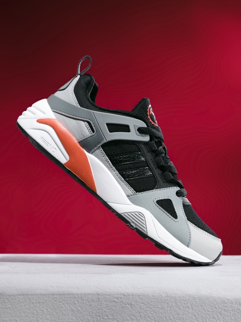 

361 Degree Men Black Running Shoes