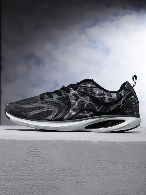 

361 Degree Men Black Running Shoes