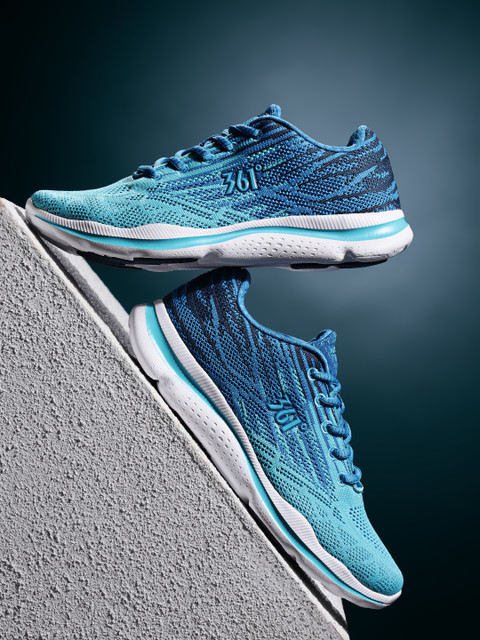 

361 Degree Men Blue Training or Gym Shoes