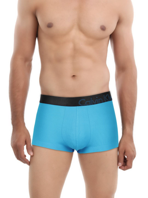 

Calvin Klein Innerwear Blue Solid Tech Fusion Trunk NU86594ID