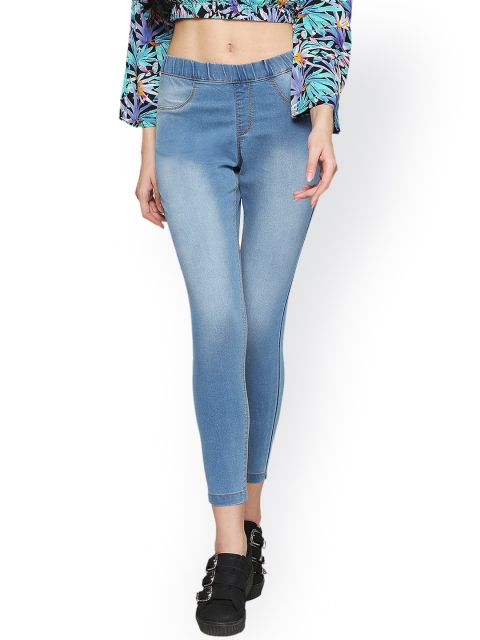 

People Women Blue Slim Fit Mid-Rise Clean Look Jeans