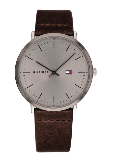 

Tommy Hilfiger Men Grey Analogue Watch