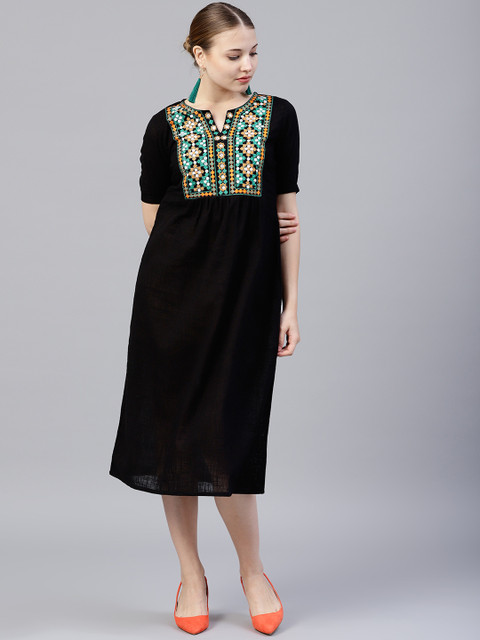 

Jaipur Kurti Women Black Solid Midi A-Line Dress