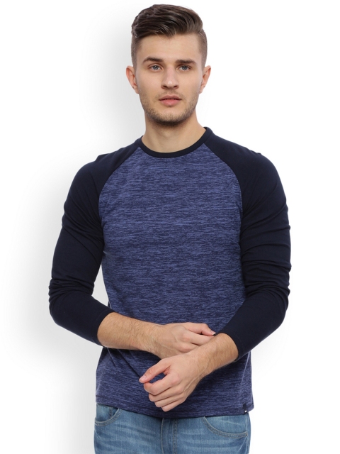 

Basics Men Blue Colourblocked Slim Fit Round Neck T-shirt