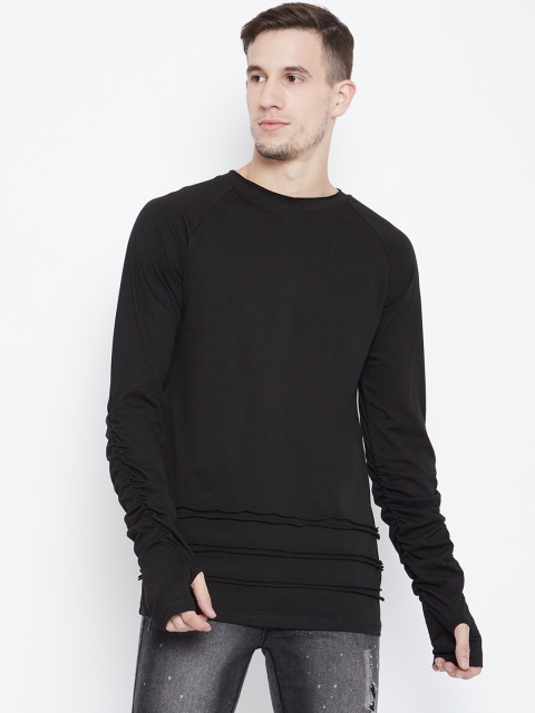 

FUGAZEE Men Black Solid Round Neck T-shirt