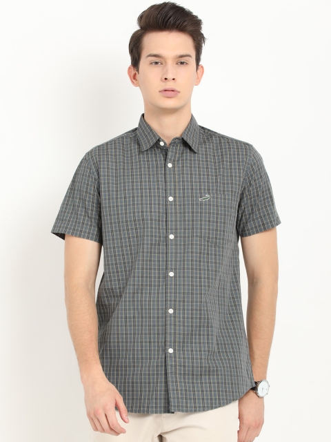

Crocodile Men Olive Green Slim Fit Checked Casual Shirt