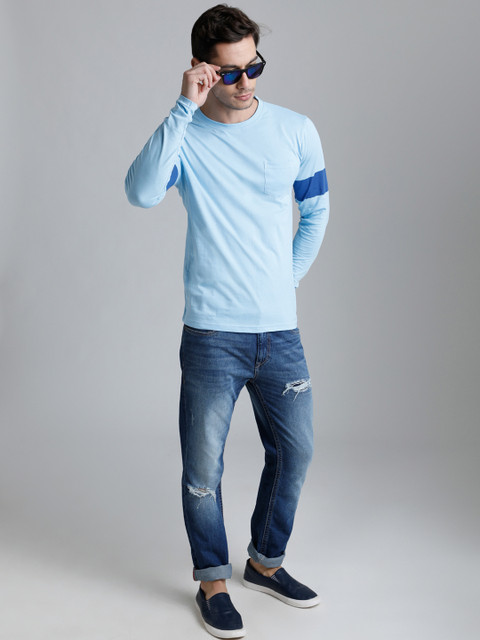 

DILLINGER Men Blue Solid Round Neck T-shirt