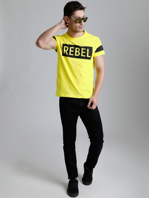 

DILLINGER Men Yellow Printed Round Neck T-shirt