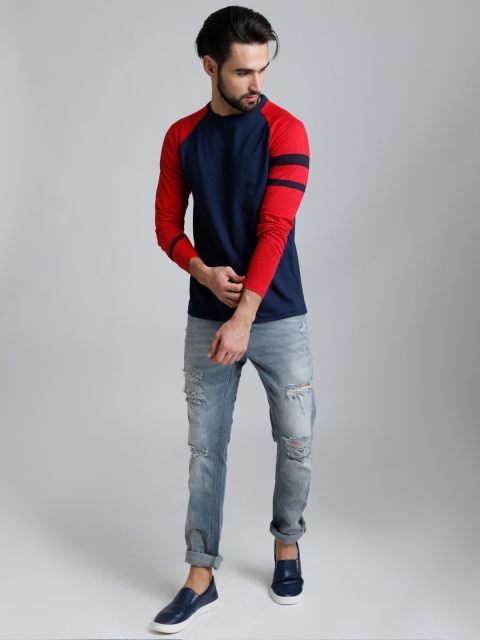 

DILLINGER Men Navy Blue Solid Round Neck T-shirt