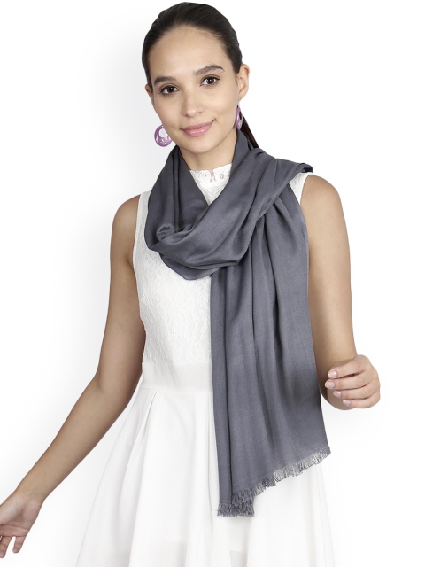 

FabSeasons Grey Solid Scarf