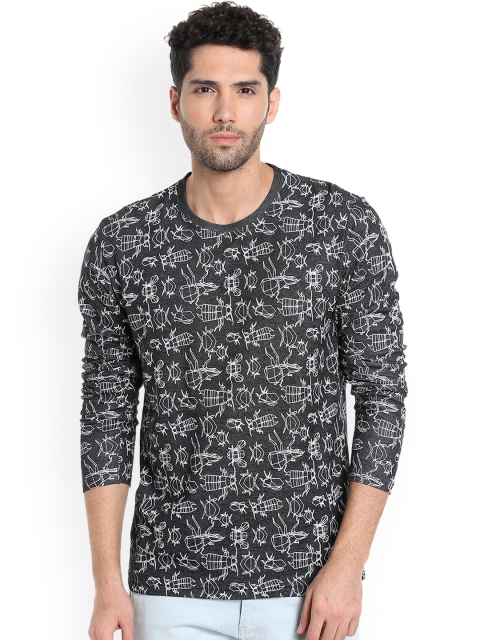 

Campus Sutra Men Grey Printed Round Neck T-shirt