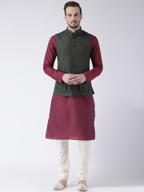 

KISAH Men Magenta & Olive Green Solid Banarasi Kurta with Churidar & Nehru Jacket