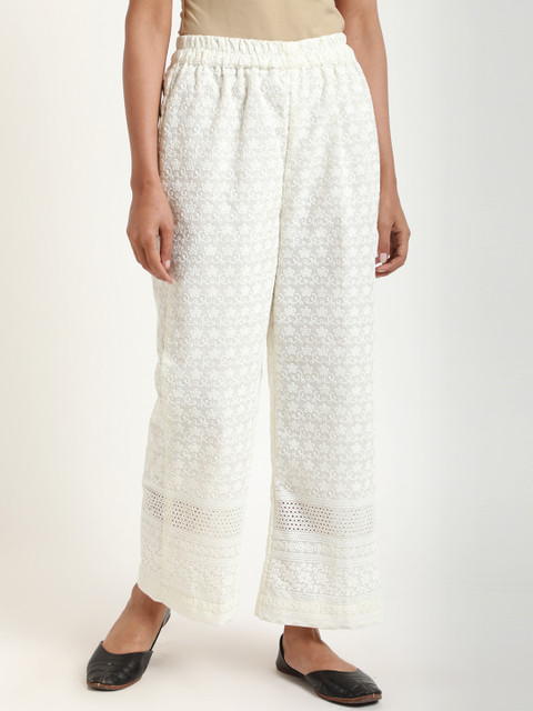 

trueBrowns Women Off-White Relaxed Straight Leg Straight Fit Embellished Parallel Trousers