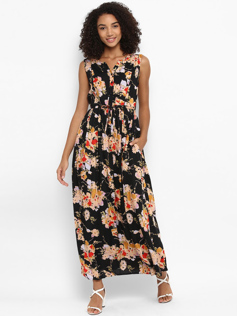 

Harpa Women Black Printed Maxi Dress