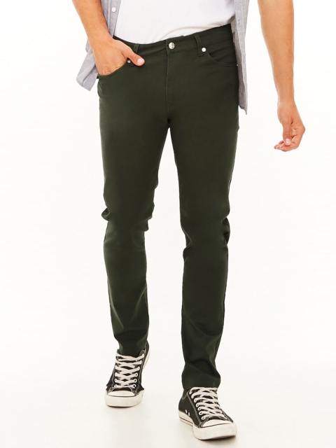 

FOREVER 21 Men Green Regular Fit Solid Chinos