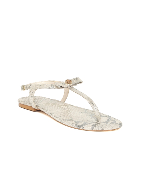 

Carlton London Women Gold-Toned Printed T-Strap Flats