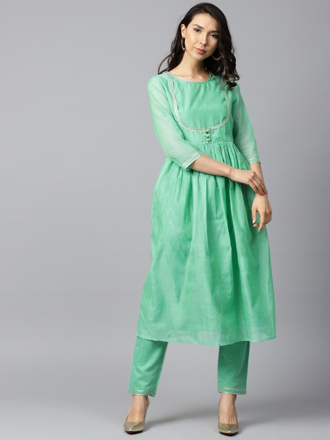 

Nayo Women Green Solid Kurta with Trousers