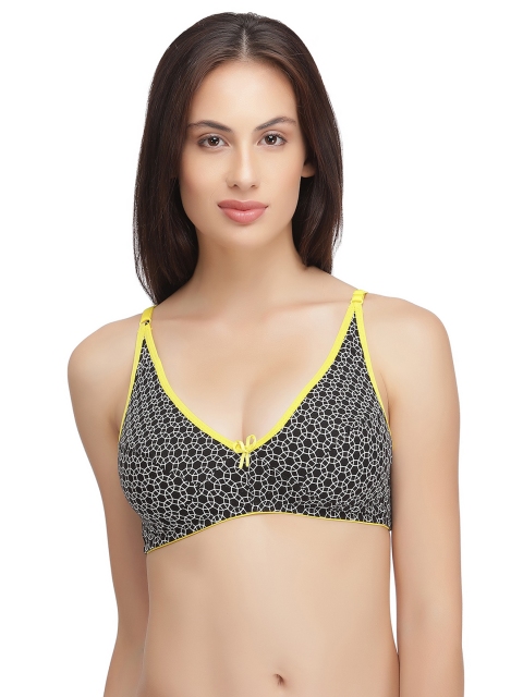

Clovia Black Printed Non-Wired Non Padded Everyday Bra BR0652Z1340B