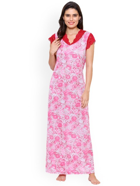 

Klamotten Red & Pink Solid Nightdress