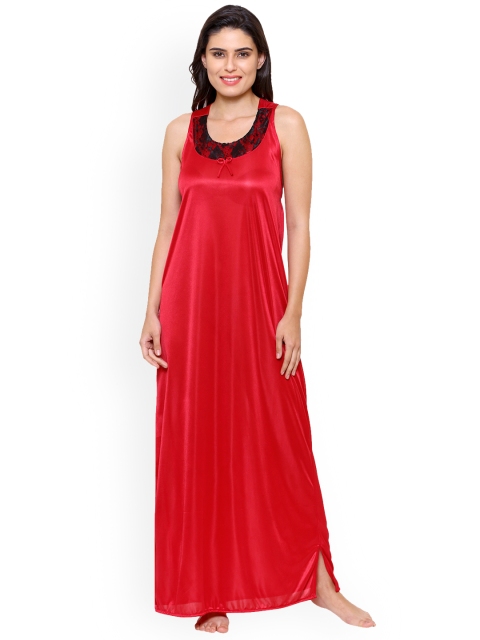 

Klamotten Red Solid Nightdress