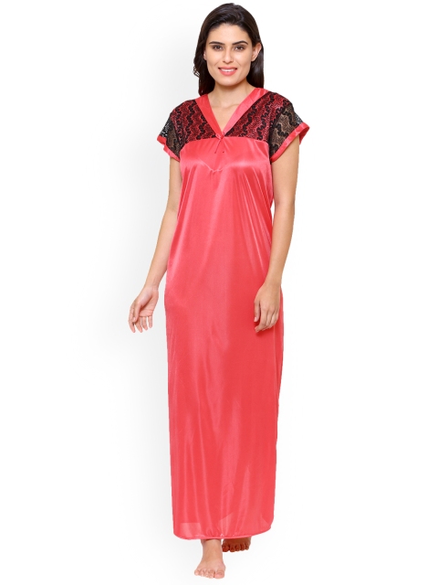 

Klamotten Peach-Coloured Solid Nightdress