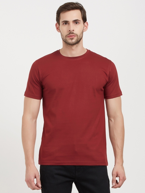 

Redwolf Men Maroon Solid Round Neck T-shirt