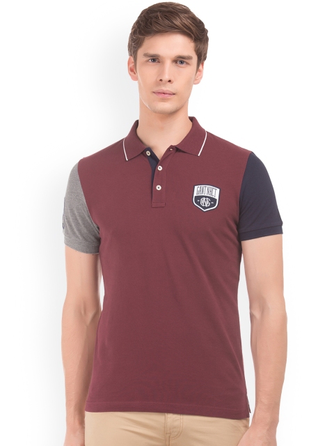 

GANT Men Maroon Solid Polo Collar T-shirt