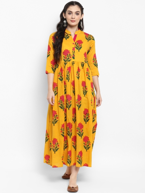

Sringam Women Yellow Printed Fit and Flare Dress