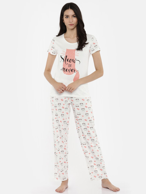 

Slumber Jill Off-White & Peach Printed Lounge Set