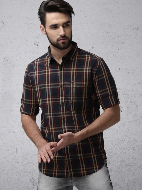 

Ecko Unltd Men Navy Blue & Maroon Slim Fit Checked Casual Shirt