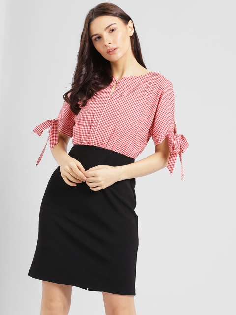 

Leo Sansini Women Red Checked Sheath Dress