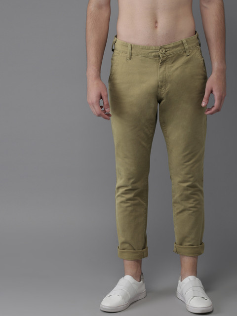 

HERE&NOW Men Olive Green Slim Fit Solid Chinos