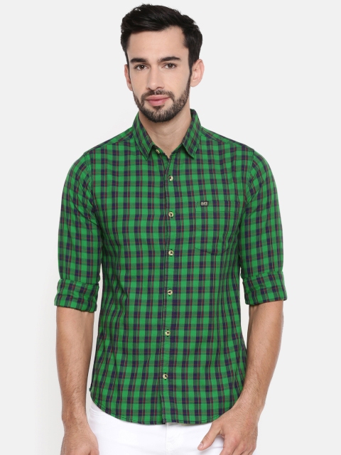 

The Indian Garage Co Men Green & Navy Blue Regular Fit Checked Casual Shirt