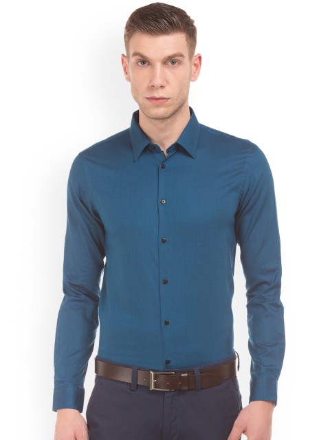 

Arrow New York Men Blue Slim Fit Solid Formal Shirt