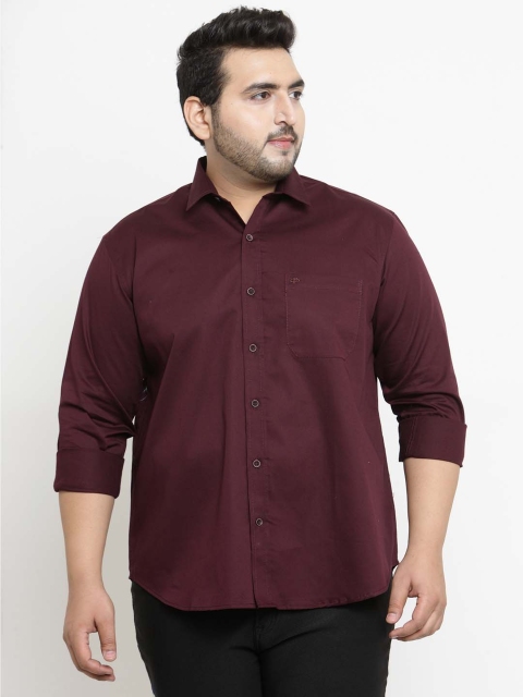 

plusS Men Burgundy Comfort Regular Fit Solid Casual Shirt
