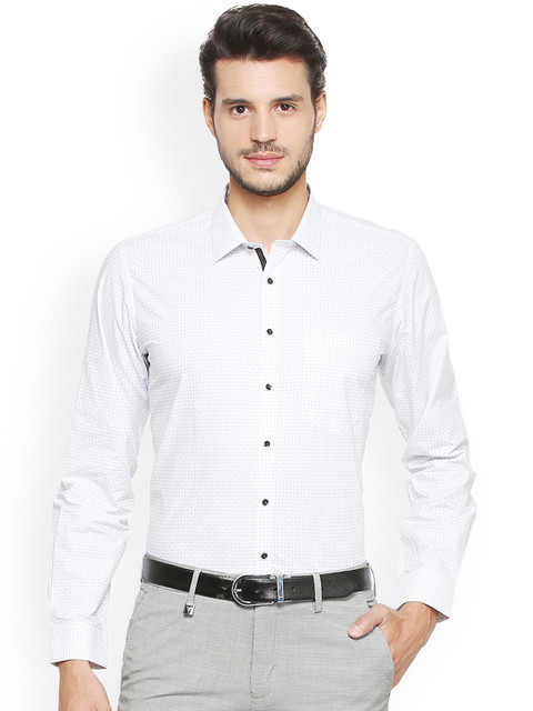 

Van Heusen Men White Slim Fit Checked Formal Shirt